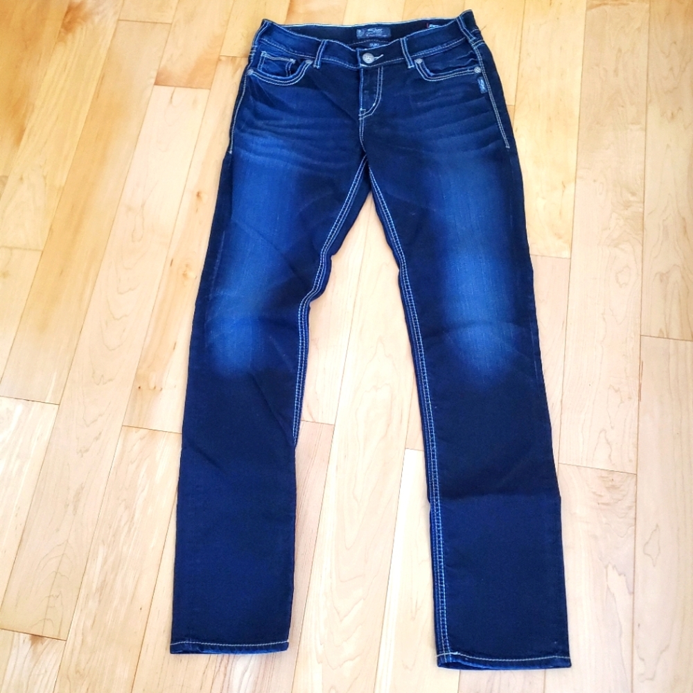 SUKI style jeans by SILVER Jeans.  31 waist, 33 length